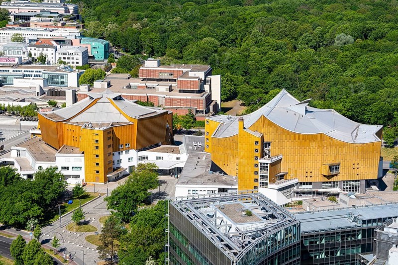 View of the Philharmonic Hall and Chamber Music Hall, Kulturforum, Kemperplatz, architect Hans Scharoun, Sony Centre, Berlin-Tiergarten, Germany, Europe