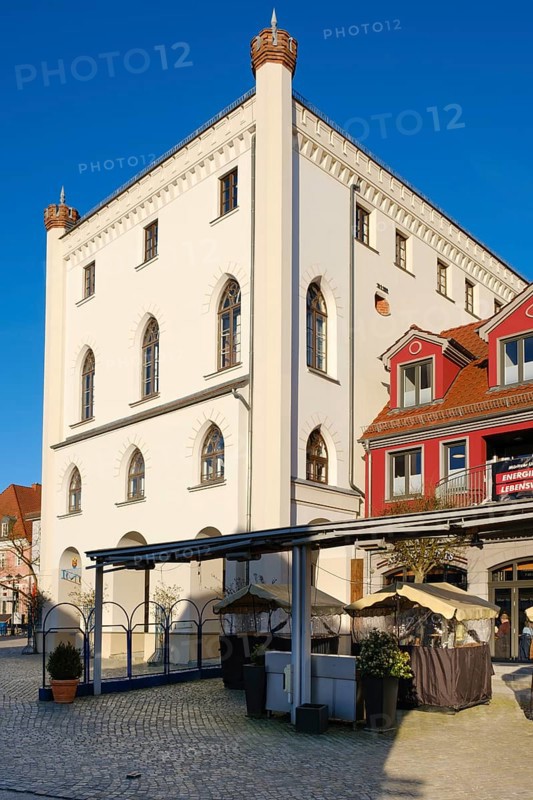 Town Hall, Town History Museum, Neuer Markt, Waren, Mueritz, Mecklenburg Lake District, Mecklenburg, Mecklenburg-Vorpommern, Germany, Europe