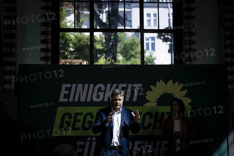 Robert Habeck (Alliance 90/The Greens), Federal Minister for Economic Affairs and Climate Protection and Vice-Chancellor, pictured at a press event in Berlin, 13 May 2024. The campaign tours for the European elections of Alliance 90/THE Greens start today