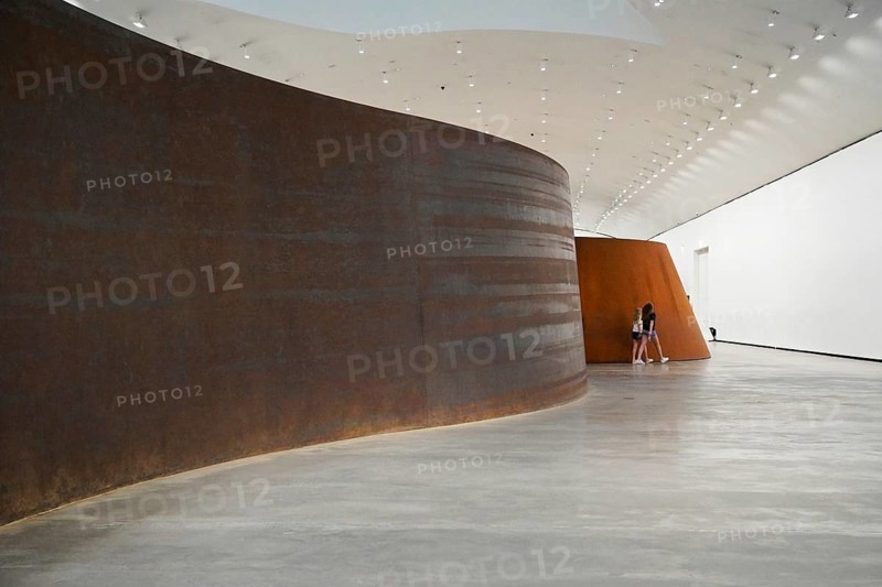 Guggenheim Museum Bilbao, Spain, Europe, Spacious corridor in modern building with corrugated steel walls and minimalist lighting, Guggenheim Museum Bilbao on the banks of the Nervion River, architect Frank O. Gehry, Bilbao, Basque Country, Europe