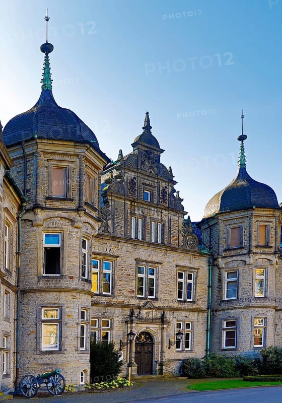 Bueckeburg Castle, Lower Saxony State Archives, Bueckeburg, Lower Saxony, Germany, Europe