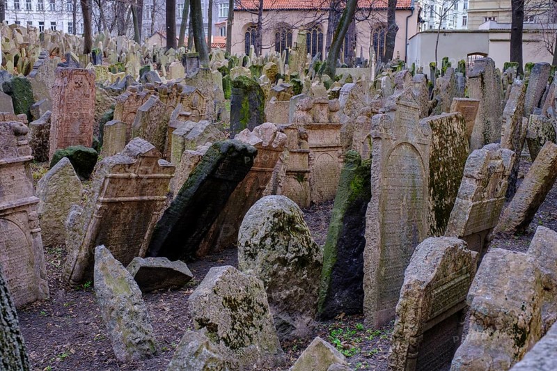 Gravestones, old Jewish cemetery, Jewish Museum, Josefstadt, Jewish Quarter, Prague, Bohemia, Czech Republic, Europe