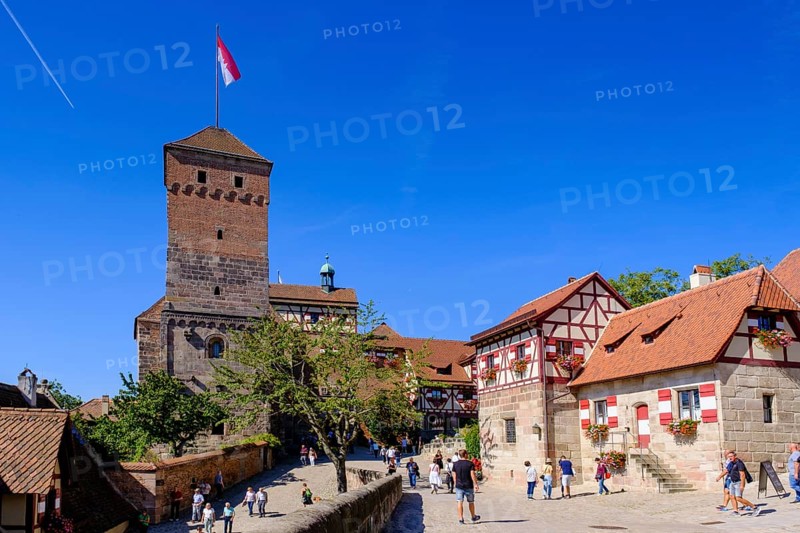 Imperial Castle, with fountain house and pagan tower, half-timbered houses in the castle, Nuremberg Castle, Nuremberg, Middle Franconia, Franconia, Bavaria, Germany, Europe