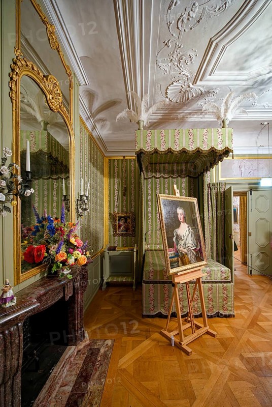 Bedroom of Electress Elisabeth Auguste, Schwetzingen Palace, interior view, Schwetzingen, Baden-Wuerttemberg, Germany, Europe