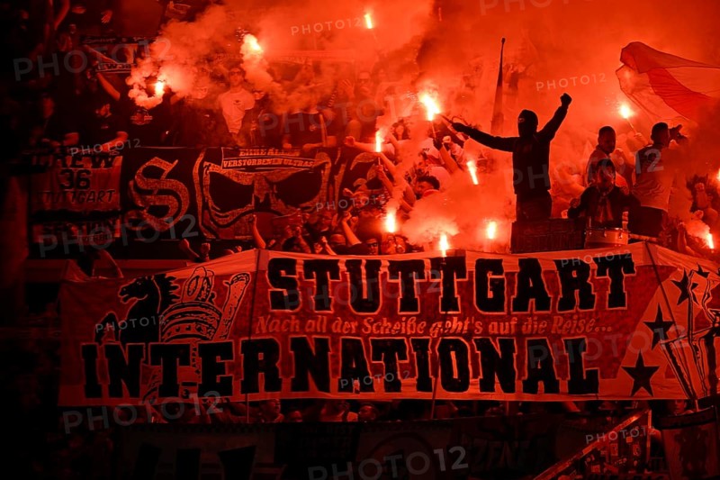 Bengalos, pyrotechnics, pyro, fireworks, fan block VfB Stuttgart, banner VfB Stuttgart International, WWK Arena, Augsburg, Bavaria, Germany, Europe