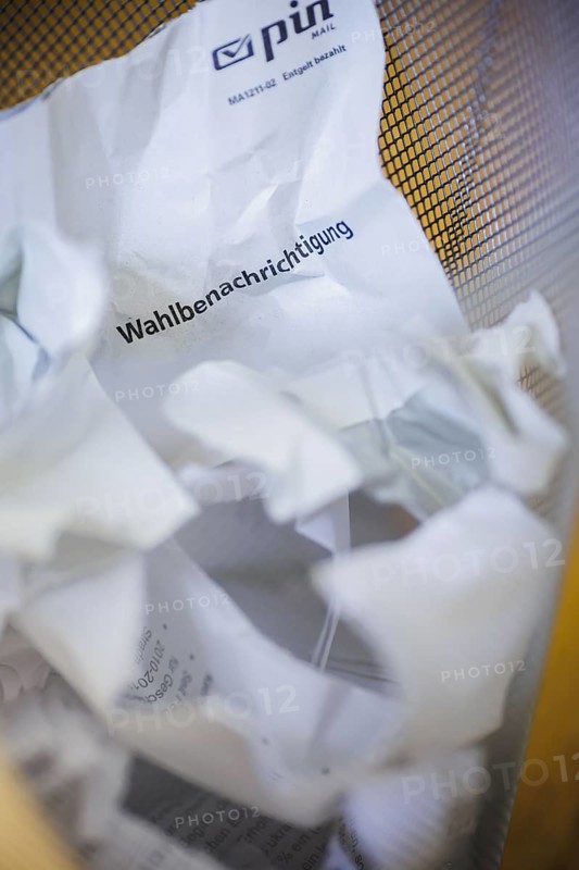 Symbolic photo: The envelope of an election notification for the European Parliament election lies in a wastepaper basket. Berlin, 14 May 2024