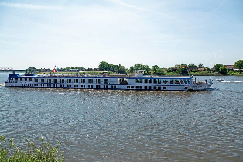 Cruise ship Swiss Ruby leaves Lauenburg, Schleswig-Holstein, Germany, Europe