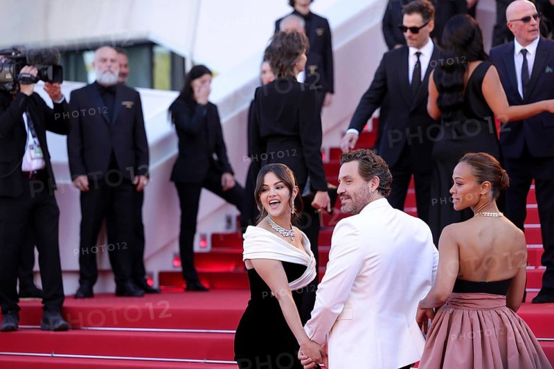 Cannes, France, 17.5.2024: Selena Gomez, Edgar Ramirez and Zoe Saldana at the premiere of Emilia Perez on the red carpet of the Palais des Festivals during the 77th Cannes International Film Festival. The 77th Cannes International Film Festival will take place from 14 to 25 May 2024, Europe