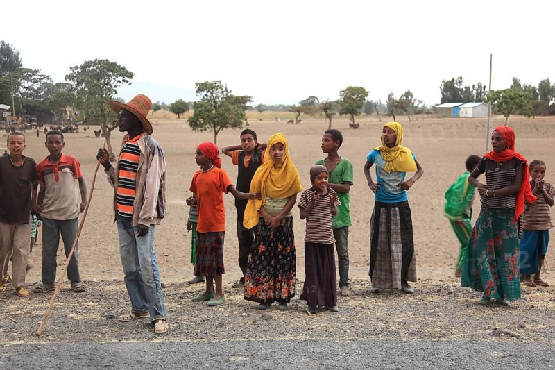 South Ethiopia, locals on the road, Ethiopia, Africa