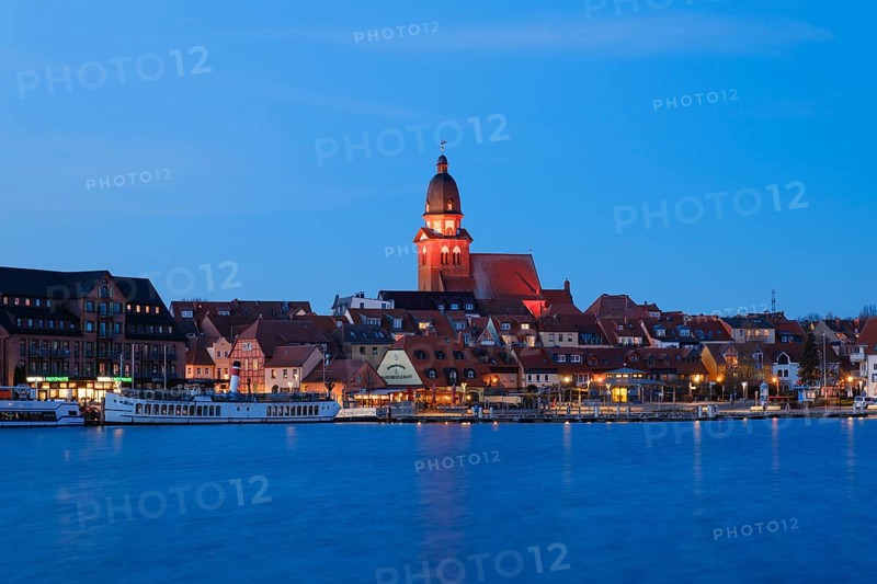 Town view of Lake Mueritz with St Mary's Church, Blue Hour, Waren, Mueritz, Mecklenburg Lake District, Mecklenburg, Mecklenburg-Western Pomerania, Germany, Europe