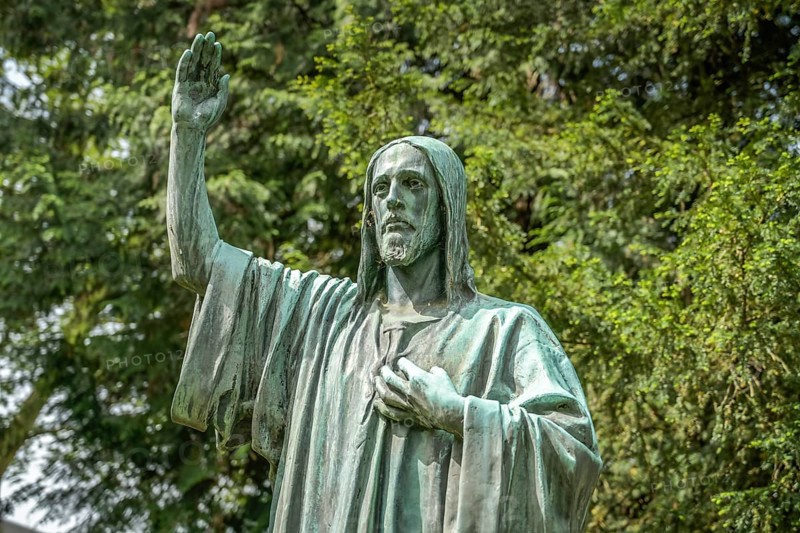 Grave of Wilhelm farmer, figure of Jesus Christ, forest brook Cemetery, Offenburg, Baden-Wuerttemberg, Germany, Europe