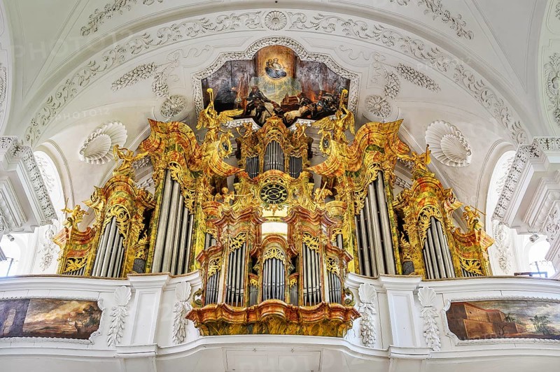 The organ, former monastery church of St. Peter and Paul, Irsee monastery or abbey, former Benedictine abbey, is now a conference and education centre of the district of Swabia, Irsee, Swabia, Bavaria, Germany, Europe