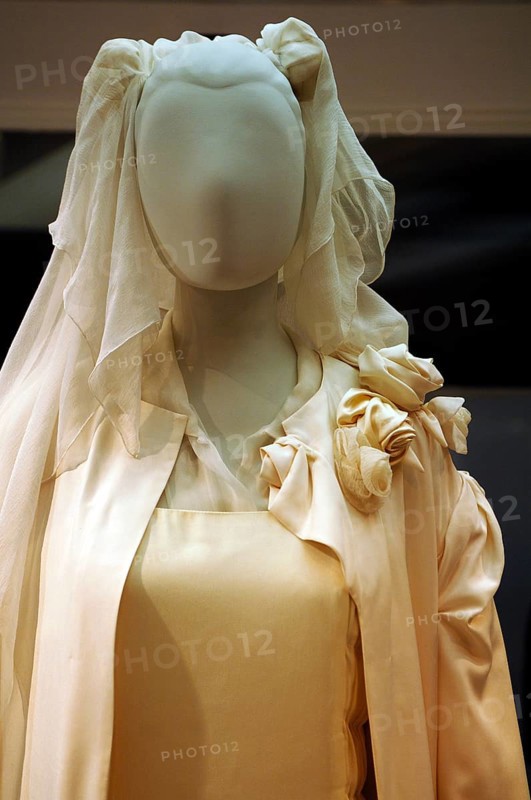 Wedding Dress c. 1960 Fashion Department at the Victoria & Albert Museum, 1-5 Exhibition Rd, London, England, Great Britain