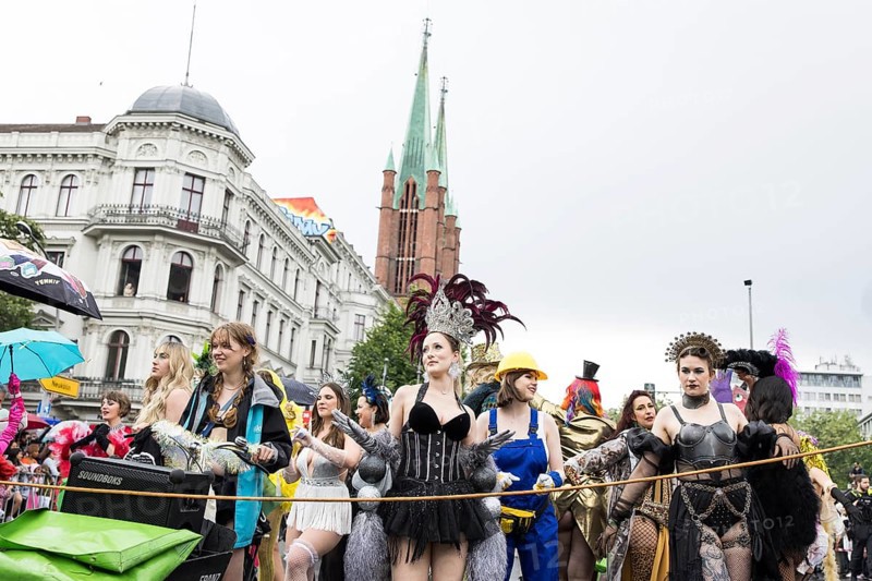 Dancers of the group Berlin Burlesque Salon at the street parade of the 26th Carnival of Cultures in Berlin on 19.05.2024
