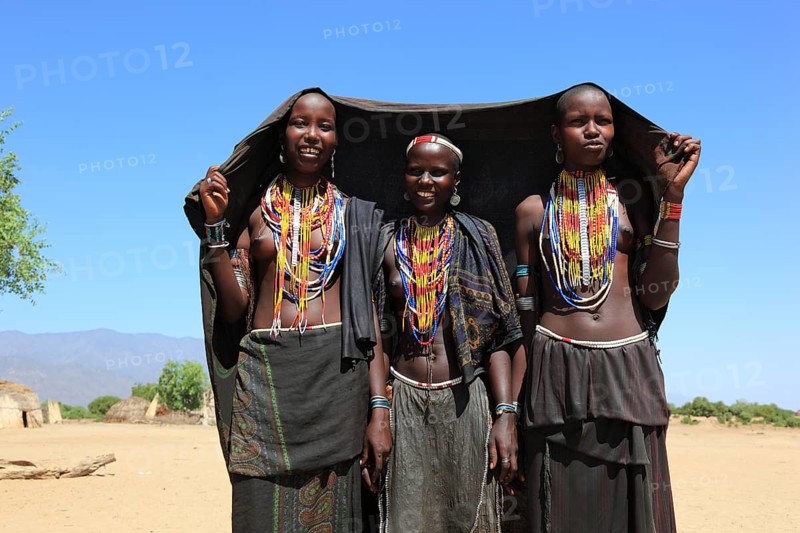 South Ethiopia, in a village of the Arbore or Erbore people at Lake Stefano, young girls with jewellery, Ethiopia, Africa