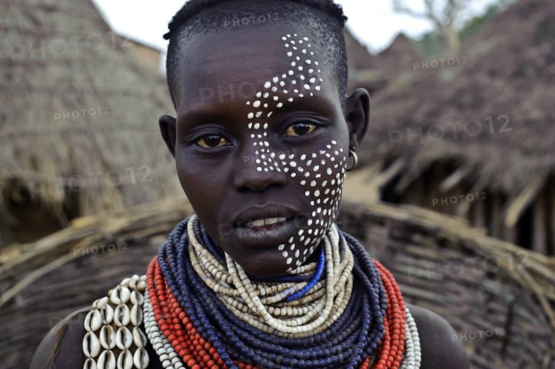 Woman from the Karo tribe, Omo valley, Ethiopia, Africa