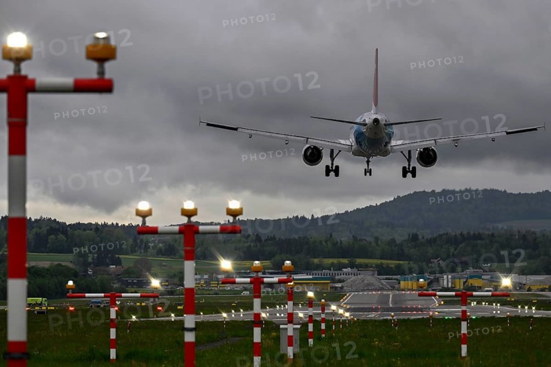 Aircraft Chair Airlines, Airbus A319-100, HB-JOJ, Zurich Kloten, Switzerland, Europe