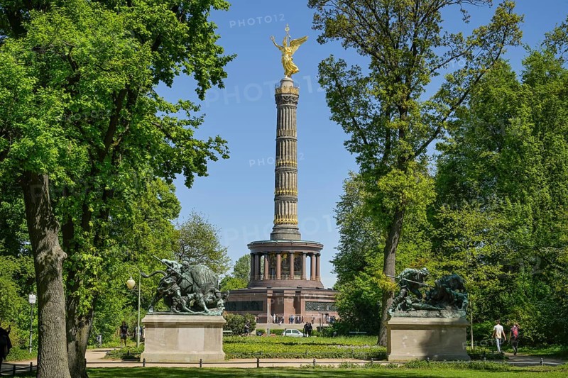 Victory Column, Fasanerieallee, Grosser Tiergarten, Tiergarten, Mitte, Berlin, Germany, Europe