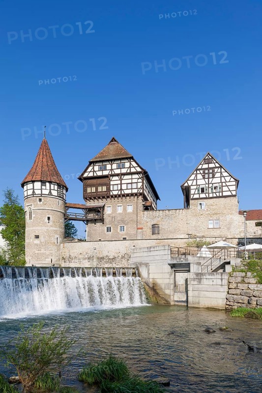 Zollernschloss Balingen on the Eyach, weir, barrage, Balingen, Baden-Wuerttemberg, Germany, Europe