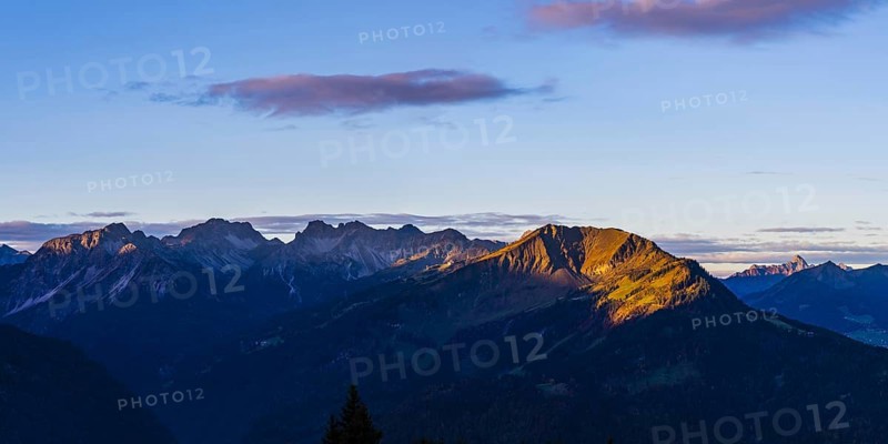Panorama from Rubihorn, 1957m, to Fellhorn, 2038m, and Soellereck, 1706m, Allgaeu Alps, Allgaeu, Bavaria, Germany, Europe