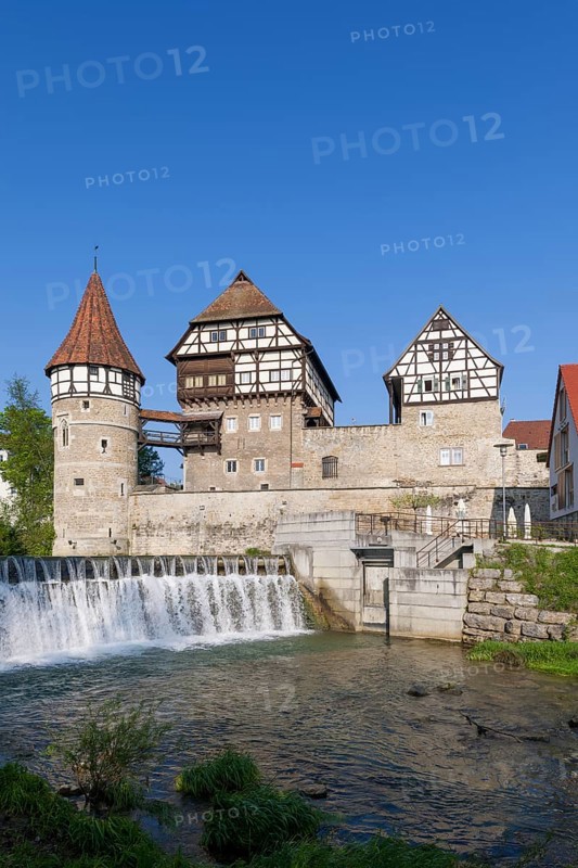 Zollernschloss Balingen on the Eyach, weir, barrage, Balingen, Baden-Wuerttemberg, Germany, Europe