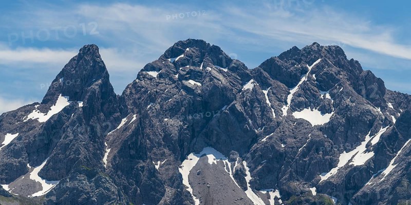 Mountain panorama, Trettachspitze, 2595m, Maedelegabel, 2645m, and Hochfrottspitze, 2649m, Allgaeu main ridge, Allgaeu Alps, Bavaria, Germany, Europe