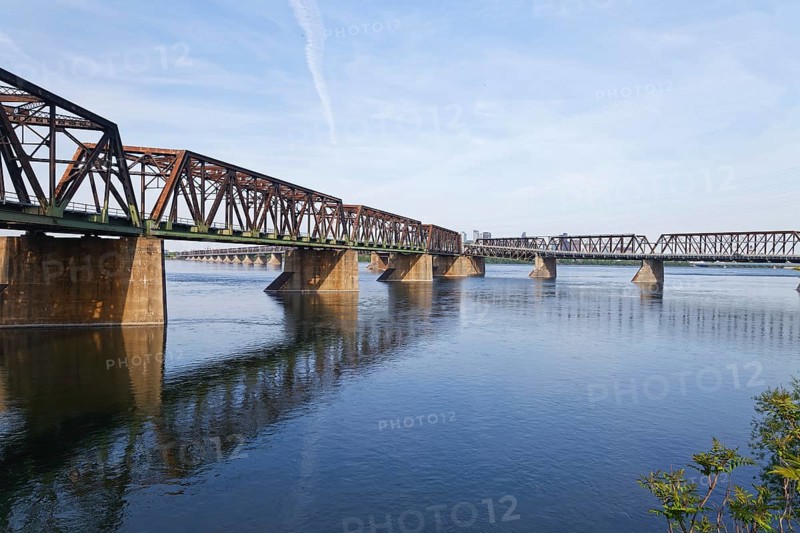 Architecture, Victoria Bridge over the Saint Lawrence River, Province of Quebec, Canada, North America
