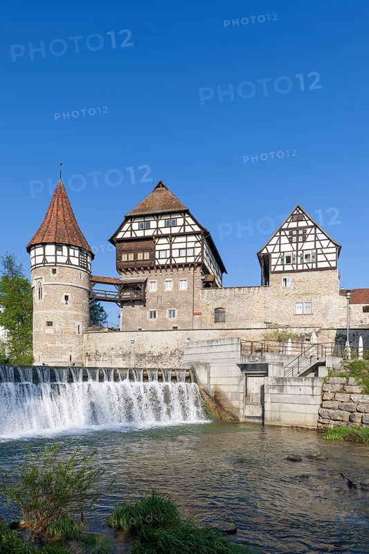 Zollernschloss Balingen on the Eyach, weir, barrage, Balingen, Baden-Wuerttemberg, Germany, Europe