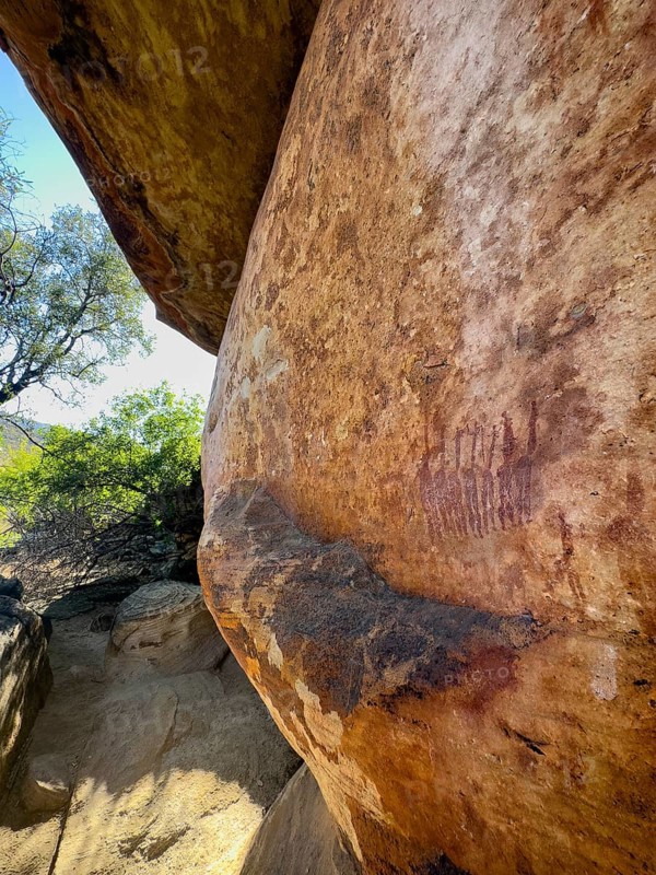 Prehistoric depiction of woman on a rock, San rock paintings, Sevilla Art Rock Trail, Cederberg Mountains, near Clanwilliam, Western Cape, South Africa, Africa