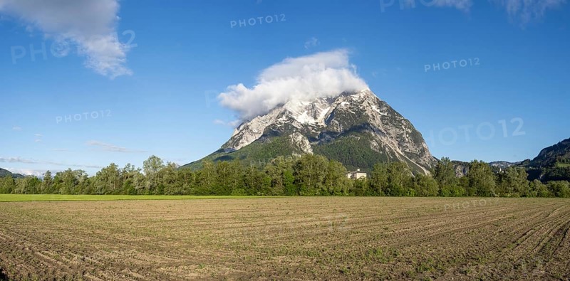 Field, mountain range Grimming in the morning light, panoramic view, near Irdning, Styria, Austria, Europe