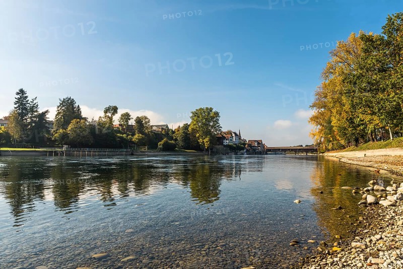 View from the banks of the Rhine near Gailingen to Diessenhofen with the historic wooden bridge, Baden-Wuerttemberg, Germany, Europe