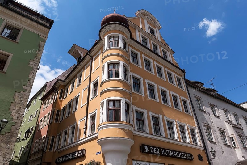 Historic town house with round bay window, Regensburg, Upper Palatinate, Bavaria, Germany, Europe