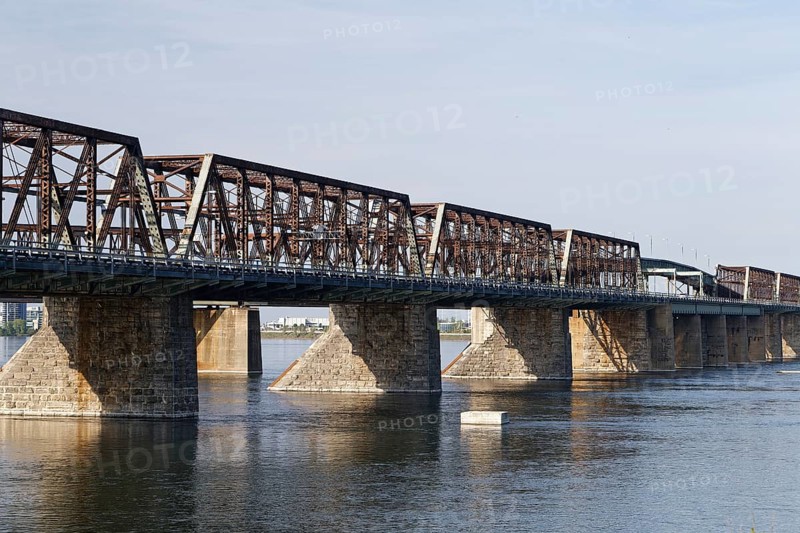 Architecture, Victoria Bridge over the Saint Lawrence River, Province of Quebec, Canada, North America