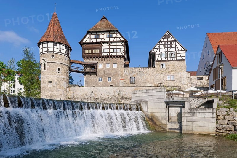 Zollernschloss Balingen on the Eyach, weir, barrage, Balingen, Baden-Wuerttemberg, Germany, Europe