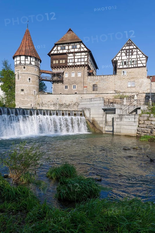 Zollernschloss Balingen on the Eyach, weir, barrage, Balingen, Baden-Wuerttemberg, Germany, Europe