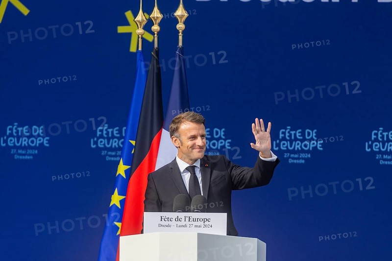 French President Emmanuel Macron visits the Federal Republic of Germany at the invitation of Federal President Frank-Walter Steinmeier and stops off in Dresden. Here he attends the Fete de l'Europe and delivers his speech on Europe, Dresden, Saxony, Germany, Europe