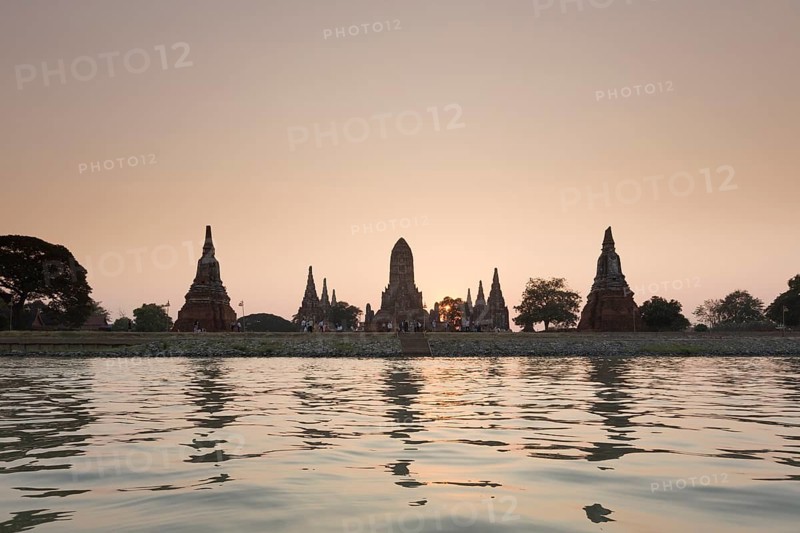 Wat Chaiwatthanaram temple at dusk, Ayutthaya, Thailand, Asia