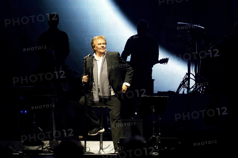 Howard Carpendale live on Let's Do It Again! Tour at the Berlin Uber Arena on 31.05.2024