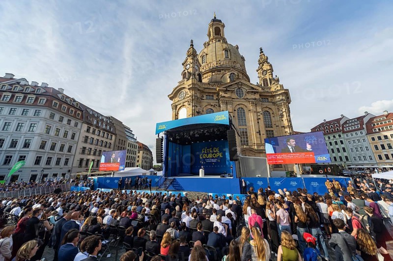 French President Emmanuel Macron visits the Federal Republic of Germany at the invitation of Federal President Frank-Walter Steinmeier and stops off in Dresden. Here he attends the Fete de l'Europe and delivers his speech on Europe, Dresden, Saxony, Germany, Europe