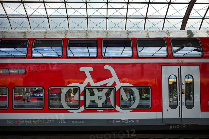 Double-decker coach, double-deck coach, Regional Express RE with bicycle pictogram, stop, platform, Spandau station, Berlin, Germany, Europe