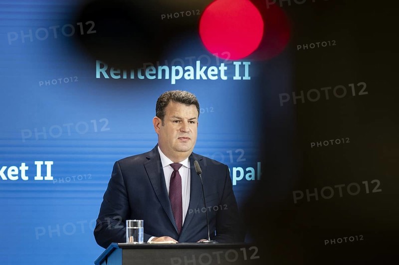 Hubertus Heil (SPD), Federal Minister of Labour and Social Affairs, recorded as part of a press statement on the Cabinet decision on Pension Package II in Berlin, 29/05/2024
