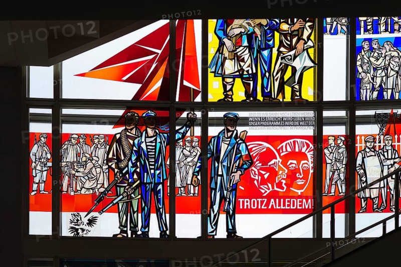 Interior photograph, stained glass window, Communist propaganda art, Rosa Luxemburg and Karl Liebknecht, quote DROTZ ALLEDEM, ESMT, European School of Management and Technology, Berlin, Germany, Europe