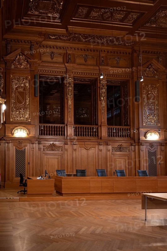 Interior photo, large courtroom, Federal Administrative Court, former Imperial Court of Justice, Leipzig, Saxony, Germany, Europe