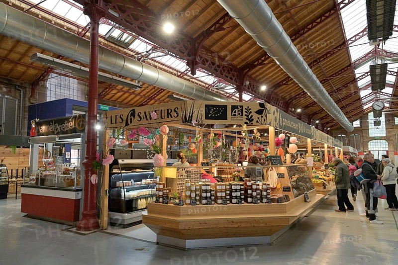 Market hall at the Fischerstaden, Rue des Ecoles, Colmar, Alsace, France, Europe