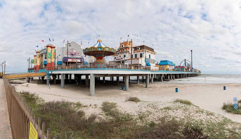 Galveston Island Historic Pleasure Pier amusement park on the Texas Gulf Coast at Galveston, Texas, United States of America, USA, North America