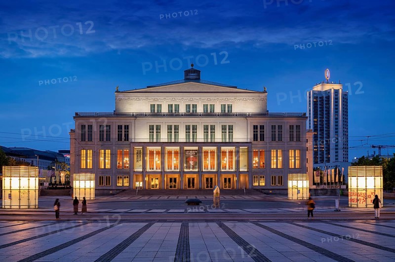 Opera, Winter Garden Tower, Augustusplatz, evening mood, blue hour, Leipzig, Saxony, Germany, Europe