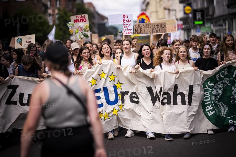 Berlin, 31.05.2024. Climate strike by Fridays For Future with over 13, 000 mostly young people in Berlin, a demonstration for the upcoming EU elections