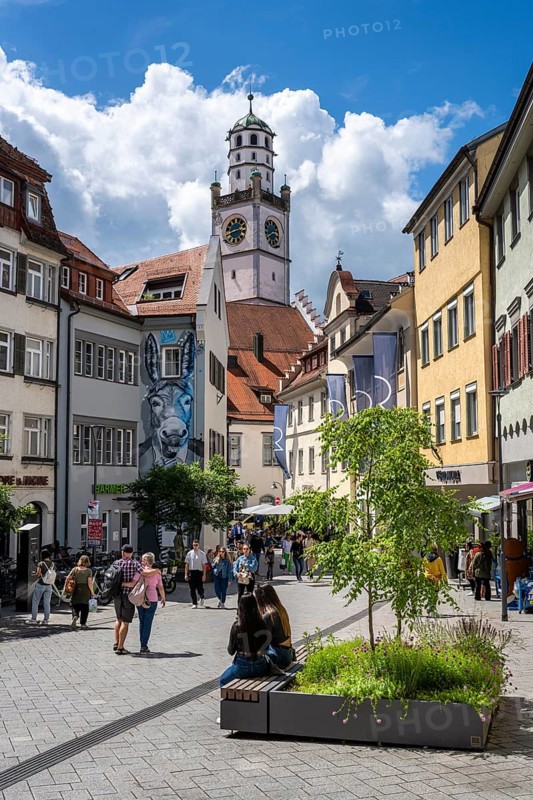 Gespinstmarkt, pedestrian zone with the Blaserturm in the historic old town of Ravensburg, Ravensburg district, Baden-Wuerttemberg, Germany, Europe