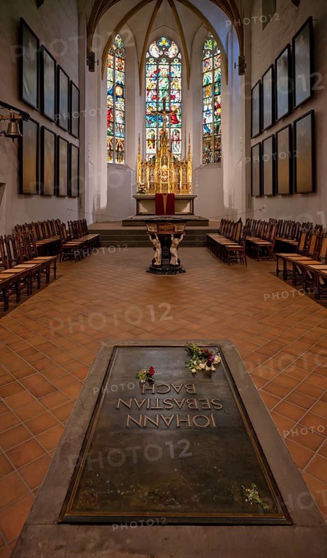 Tomb of Johann Sebastian Bach, neo-Gothic Jesus altar returned in 2016, painting by superintendents, St Thomas' Church, Leipzig, Saxony, Germany, Europe