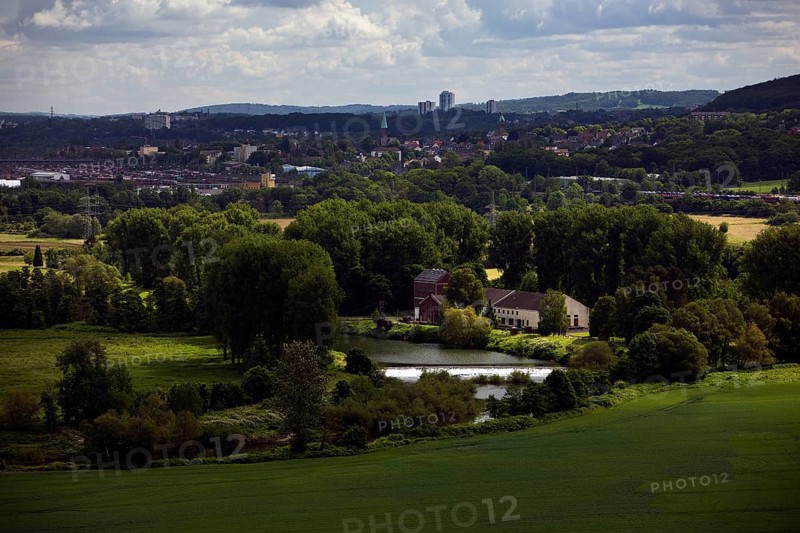 View of the Ruhr valley with the Volmarstein community waterworks, Wetter (Ruhr), Ruhr area, North Rhine-Westphalia, Germany, Europe